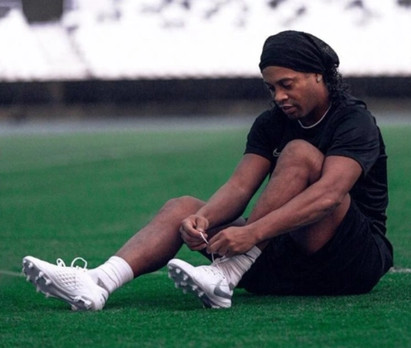 並非特例 並非特例